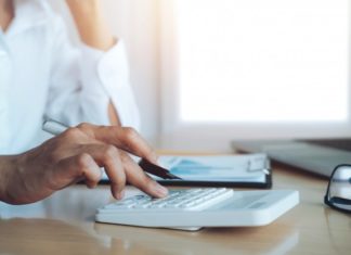 Importance of Having an Expense Tracker for Full-Time Employees
