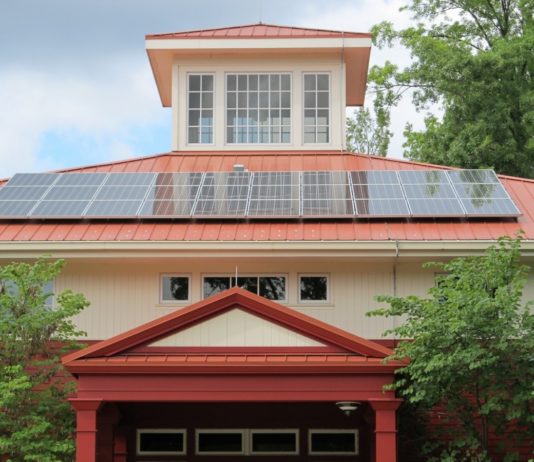 How Much Do Solar Panels Increase The Value Of Your Home